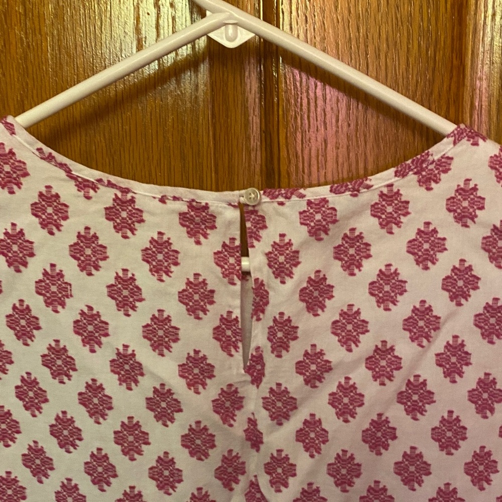 Talbots Pink and White Sleeveless Blouse - Picture 5 of 7